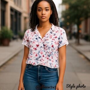 For Cynthia “Watercolor” print Top With White eyelet lace trim Size Large Gorg!